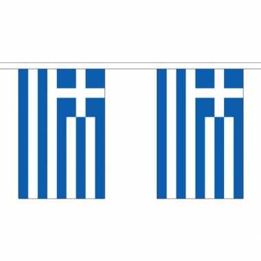 2x buiten vlaggenlijn griekenland 3 meter